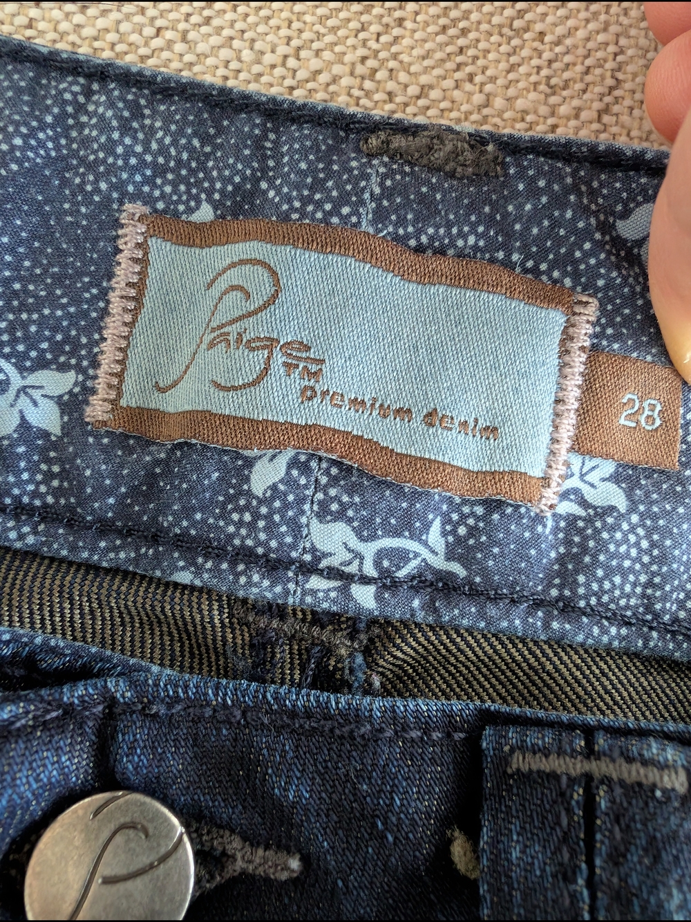 Paige Premium Denim Cheviot Hills Flare Jeans Size 28 Dark Wash Boho - Picture 14 of 16